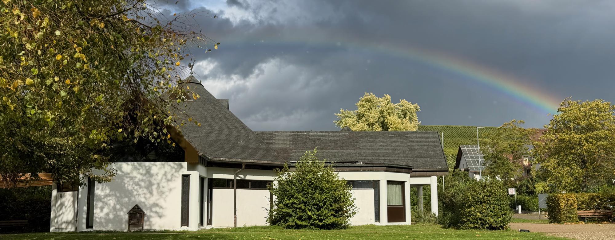 Regenbogen Oktober